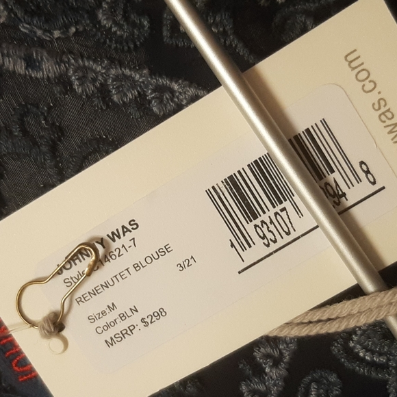 Johnny Was  Renemutet Embroidered Blouse Medium - Picture 10 of 16